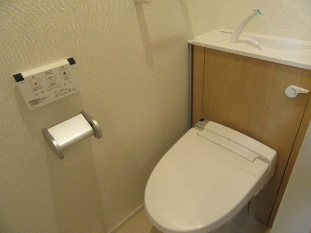 オーキッドのトイレ