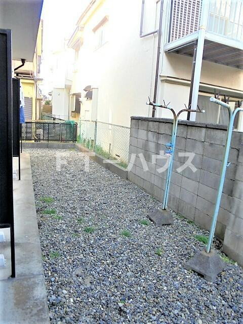 Ｙ’Ｓテスタ大久保の庭