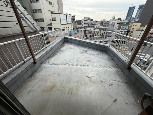 ＭＫビルのバルコニー
