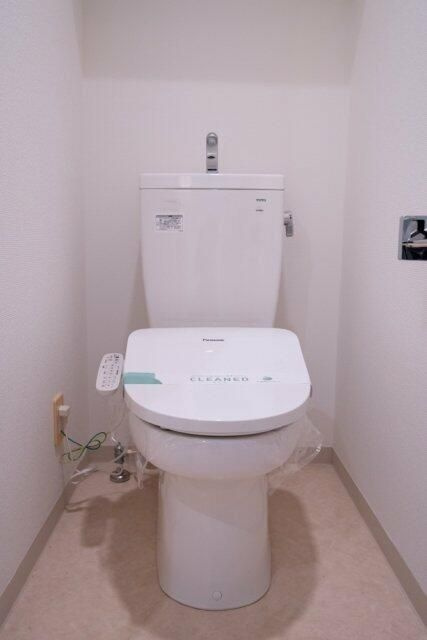 ＱＵＯＲＥ　ＭＹＯＵＧＡＤＡＮＩのトイレ