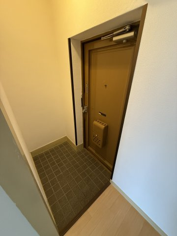 ベルク園田の玄関
