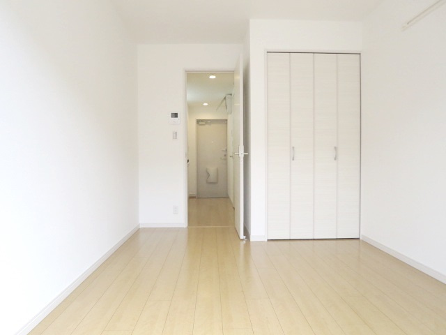 サンフィールド新小岩の寝室|シンプルな内装です
