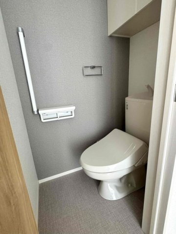 カーサ・ピアッツァ　晴海のトイレ|落ち着いた色調のトイレです