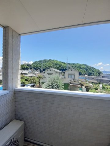 グリーングラスＢのバルコニー|落ち着いた時間を過ごせるバルコニーです