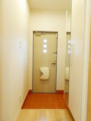 フルール東野の玄関|落ち着いた玄関です