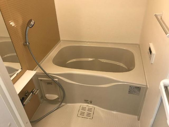 プライアソルの浴室|追炊きバス
