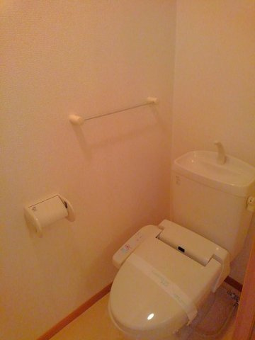 メモリー１のトイレ|ゆったりとした空間のトイレです