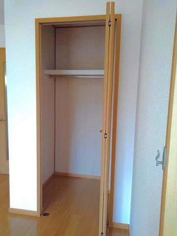 メモリー１の収納|大きなものも収納できそうです