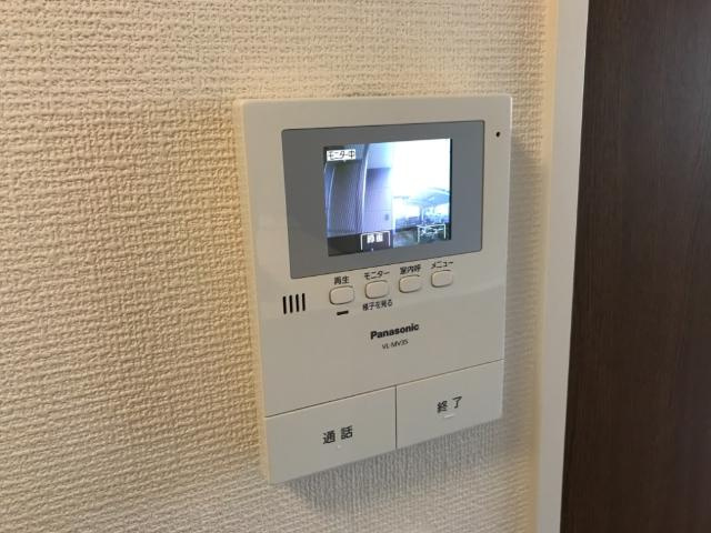 コンフォール山崎　２番館の内装|カメラ付インターホン