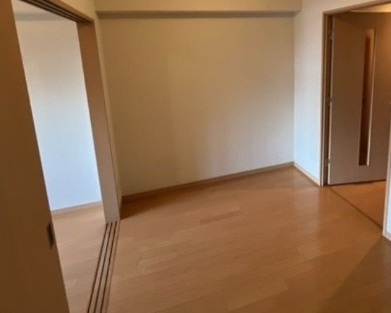 エグザ浅草弐番館の居間・リビング|ゆったりとした居間です