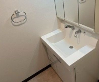 エグザ浅草弐番館の洗面所|コンパクトで使いやすい洗面所
