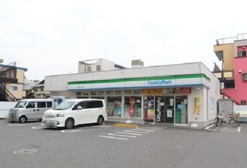 ファイオレフト　サウスの周辺|ファミリーマートまで400m
