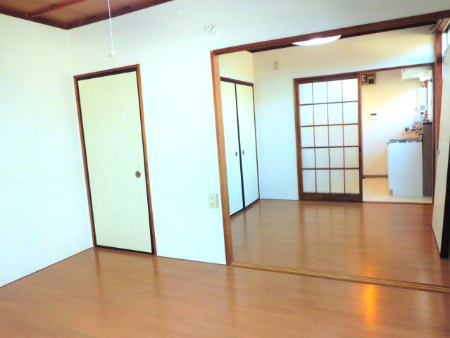 フォレスタ流山の内装