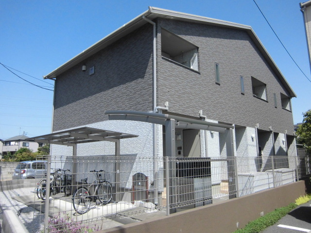 ルミエール秋津の外観