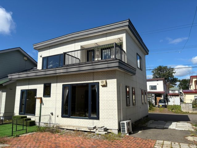 中古住宅　帯広市西16条北3丁目の外観