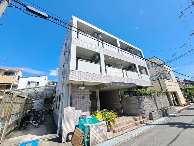 スラン76の外観