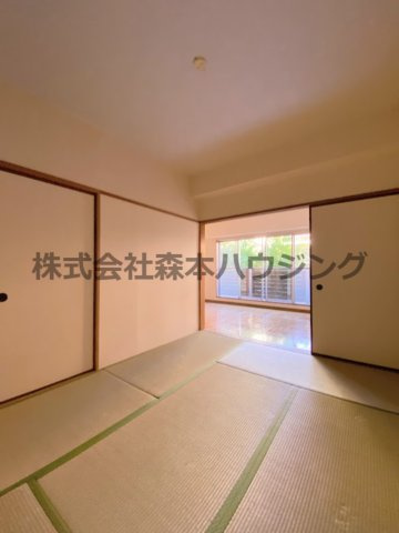 【和室】 | 　アルカーサル星田 | ※同タイプ別室の写真を使用しています。
　設備内容や色調など相違がある場合は実際のお部屋の現状優先となります。