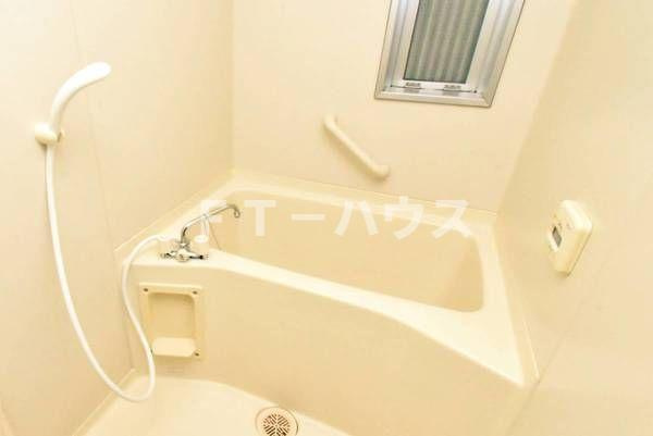 ビレッジハウス千種４号棟の浴室