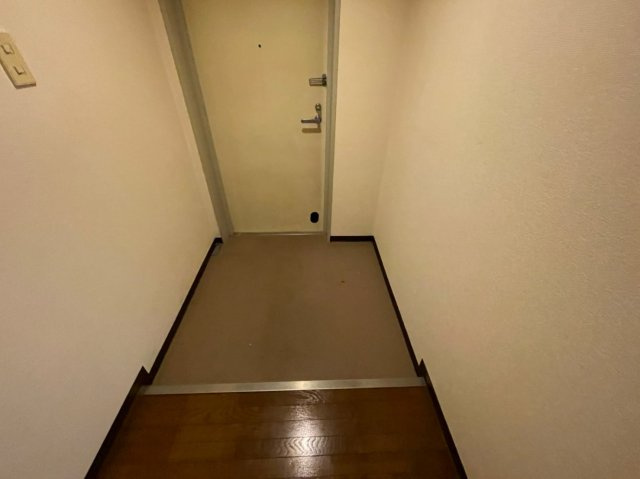 グランデージハヤミの玄関|イメージとして同マンション他部屋を表示しています