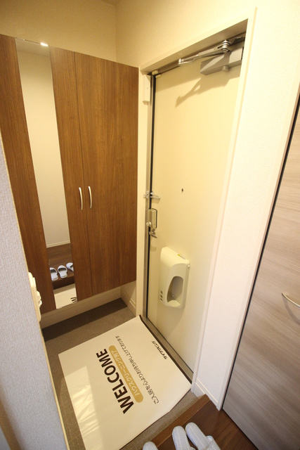 ロイヤルビューⅡの玄関