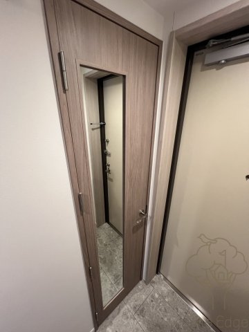 アヴェニール中崎の玄関