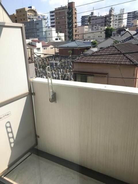 メゾン・ラ・マージュのバルコニー