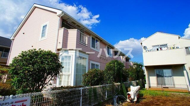 フロレスタの外観