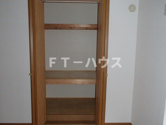 フロレスタの収納