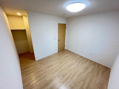 【寝室】 | ピースタウン原町 | 寝室
