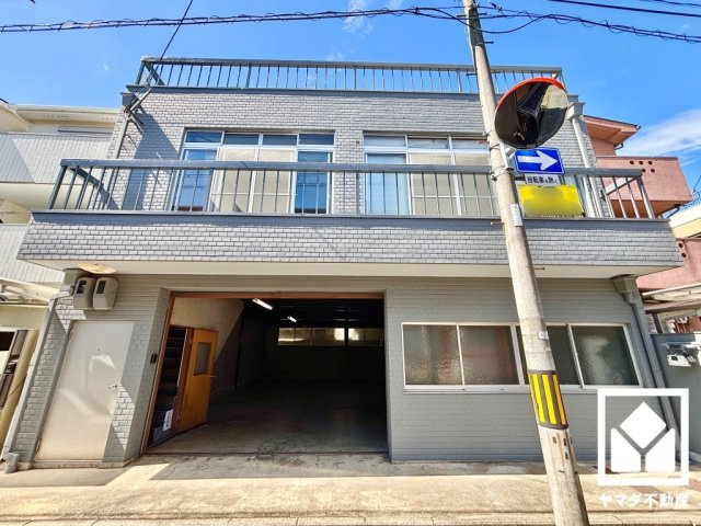 南区八条源町の外観