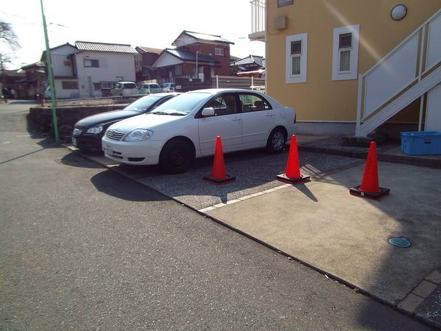 パーク湘南の駐車場