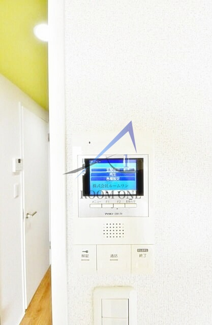 ブランヴェール南千住のセキュリティ|モニター付きインターホンです。