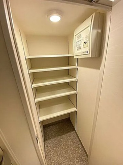 【玄関】