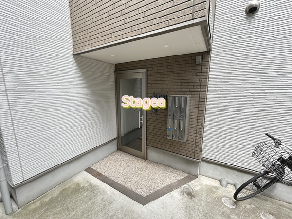 ヴィラート上尾本町のエントランス