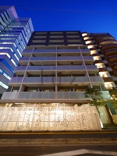 コモド川崎の外観