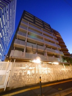 コモド川崎の外観