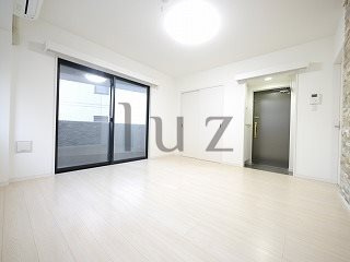 バロック神IIの居間・リビング