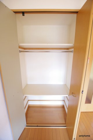 プレサンスセンターコア大阪　仲介手数料無料の収納