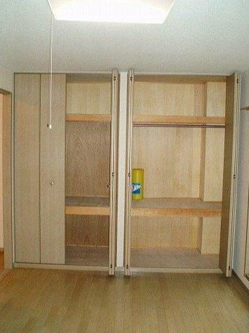 アデッソ学芸大の収納