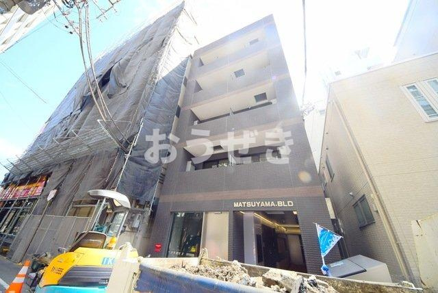 松山ビルの外観