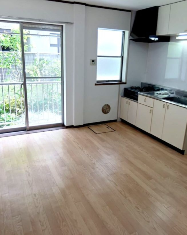サクラハイムの居間・リビング|ゆったり過ごせる居間です