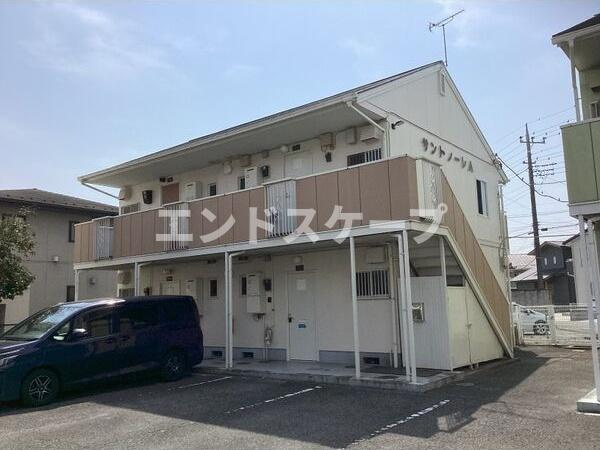 サントノーレA棟の外観|高崎、前橋のお部屋探しはエンドスケープまで！お客様の理想お聞かせ下さい♪
