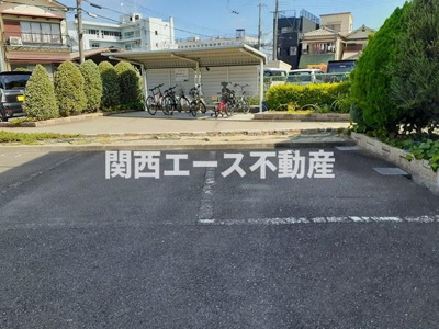 【駐車場】 | ブランルージュ