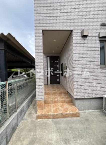 ラ・フルールKATUMIのエントランス