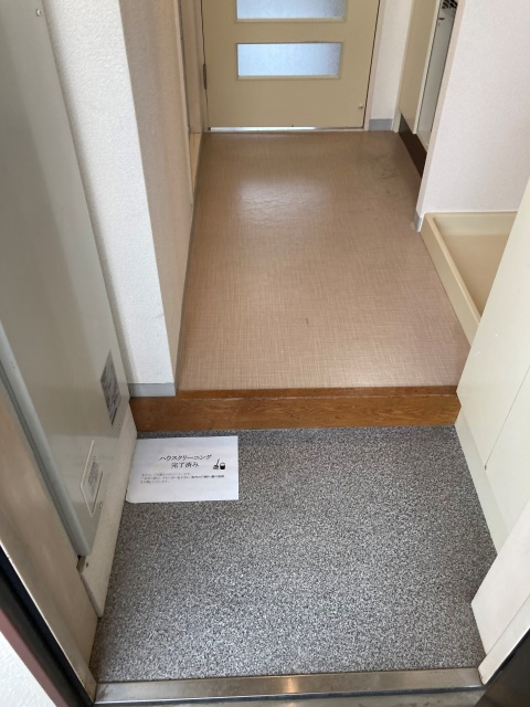 ストーク新丸子弐番館の玄関