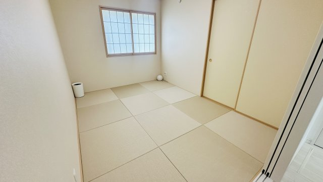 御代田町 2022年竣工 3LDK平家戸建の和室