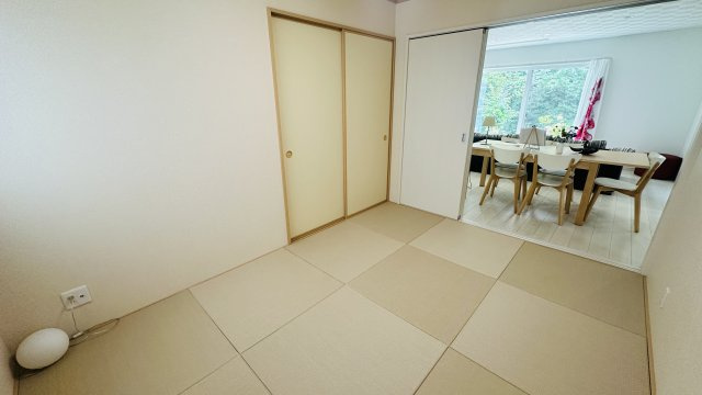 御代田町 2022年竣工 3LDK平家戸建の和室