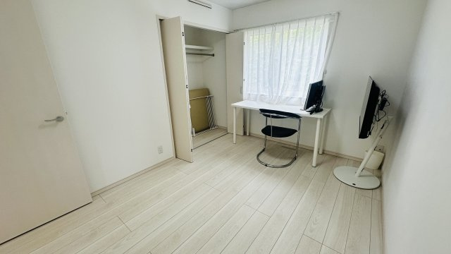 御代田町 2022年竣工 3LDK平家戸建の洋室