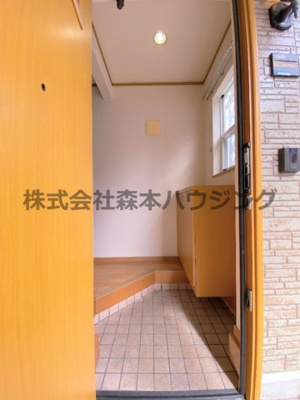 【内装】 | 　ノーブルビレッジ高柳 | ※同タイプ別室の写真を使用しています。
　設備内容や色調など相違がある場合は実際のお部屋の現状優先となります。