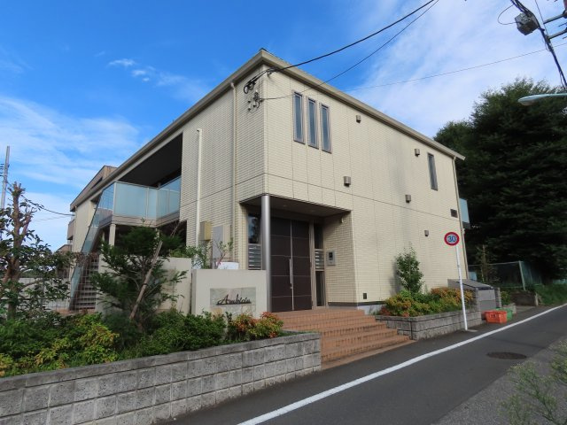 アンビシア